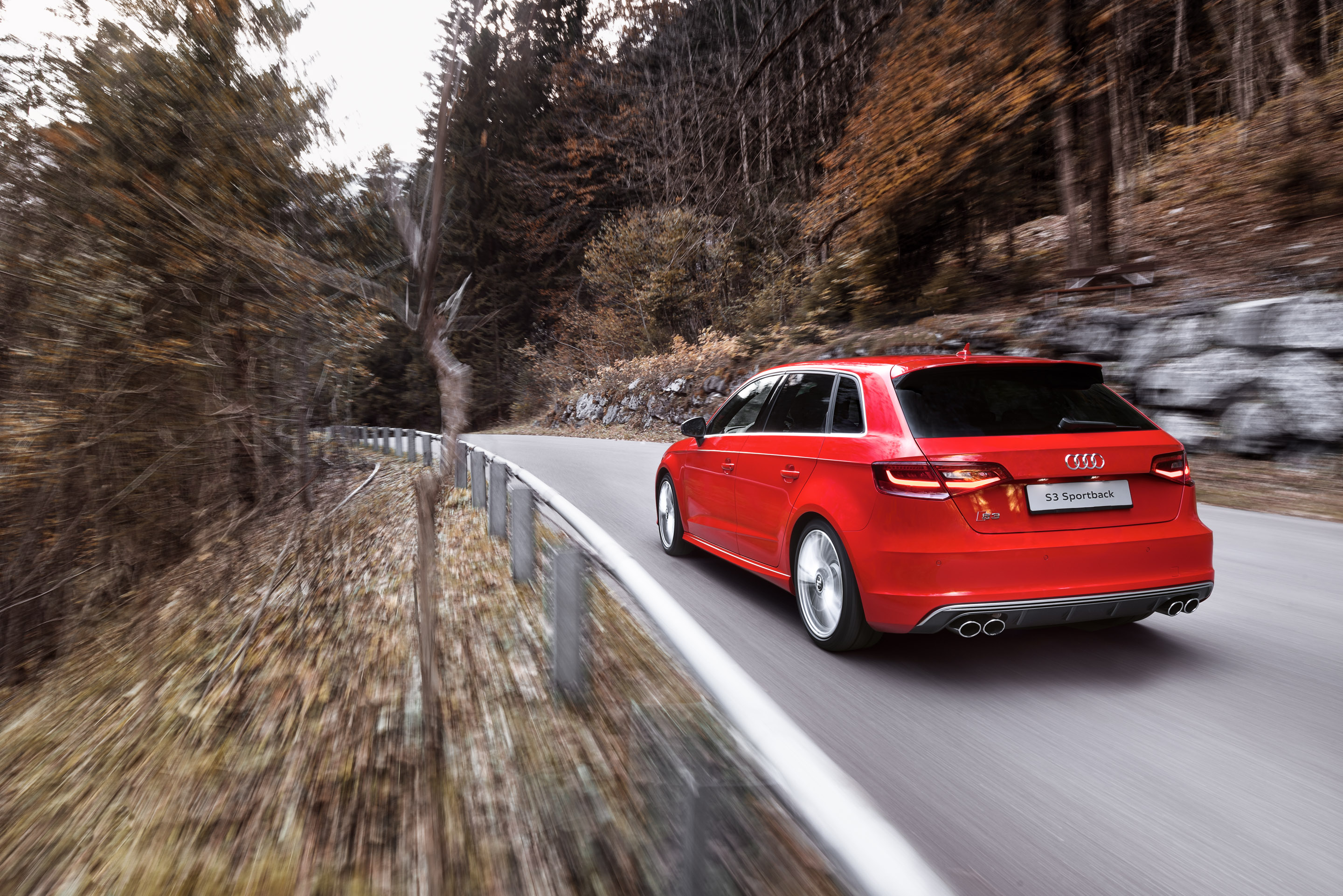 Audi S3 — Frame 4